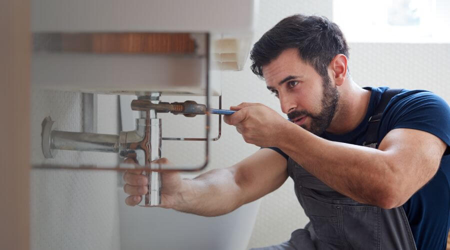 Professional sink repair services in Thurston, OH